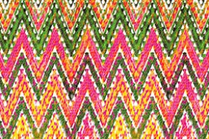 TEXTURED ZIGZAG PAREO